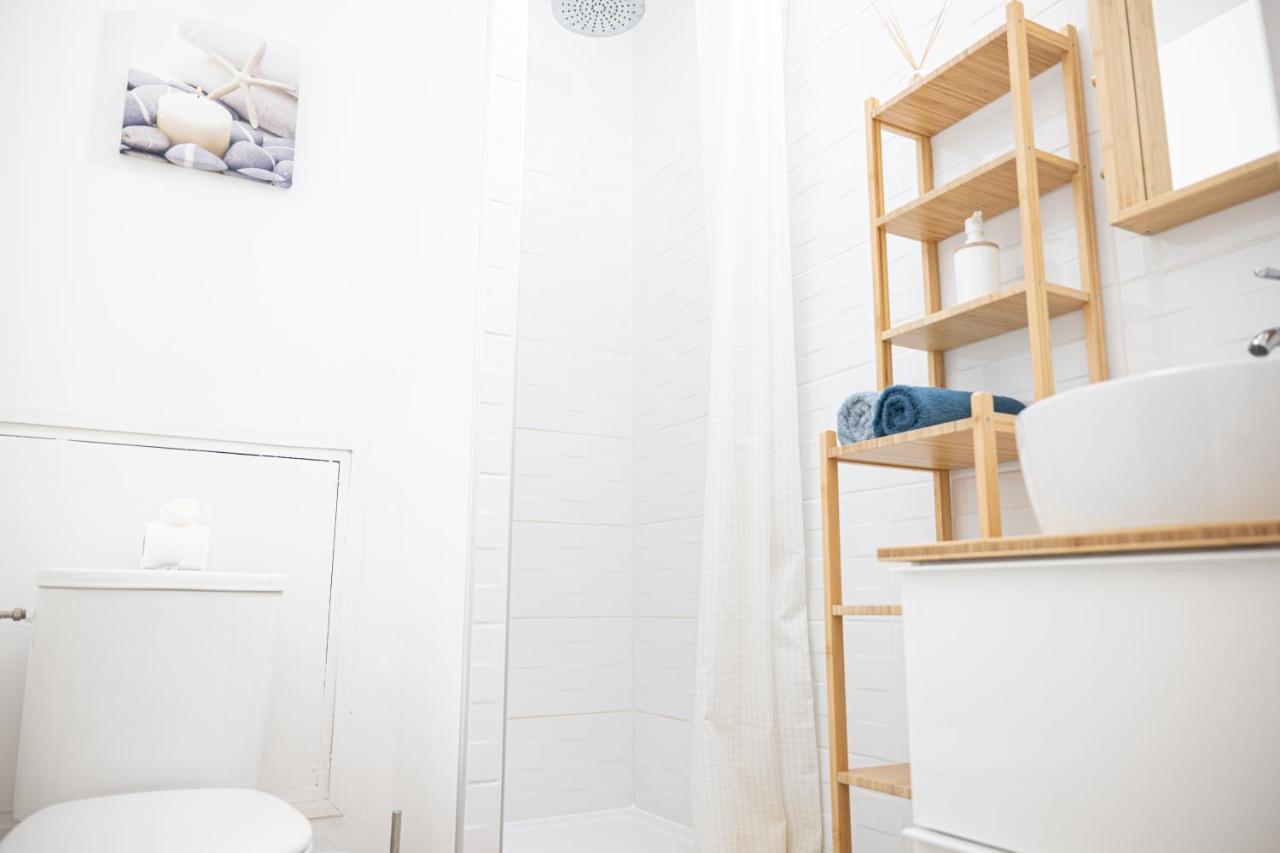 LE BABY STUDIO - PLEIN CENTRE COSY 2Min PLAGE WIFI Gratuit- COHôteConciergerie La Grande Motte Esterno foto